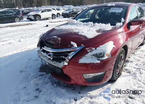 2013 Nissan Altima 2.5 z USA, uszkodzony, nr VIN 1N4AL3AP5DC259618